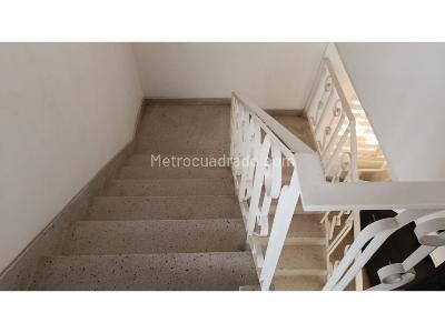 Casa de 5 alcobas en venta en Simon Bolivar, Medellín, 234 m² · foto 7 de 20
