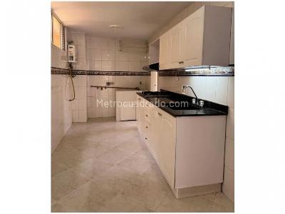 Apartamento de 3 alcobas en venta en Rosales, Medellín, 110 m² · foto 4 de 18