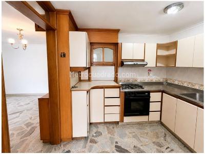 Apartamento de 3 alcobas en venta en Belen El Nogal Los Almendros, Medellín, 106 m² · foto 4 de 15