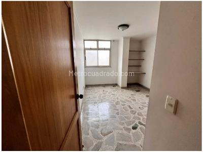 Apartamento de 3 alcobas en venta en Belen El Nogal Los Almendros, Medellín, 106 m² · foto 9 de 15