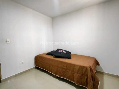 Apartamento de 2 alcobas en venta en Conquistadores, Medellín, 140 m² · foto 18 de 20