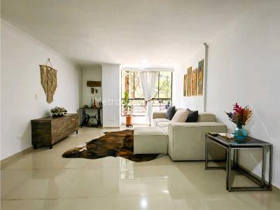 Apartamento de 2 alcobas en venta en Conquistadores, Medellín, 140 m² · foto 4 de 20