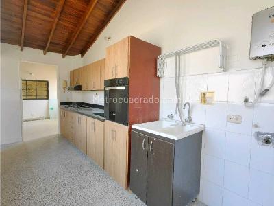 Apartamento en venta en Conquistadores, Medellín · foto 8 de 20
