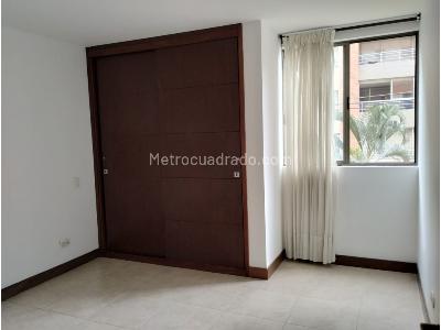 Apartamento de 3 alcobas en venta en Conquistadores, Medellín, 88 m² · foto 6 de 13