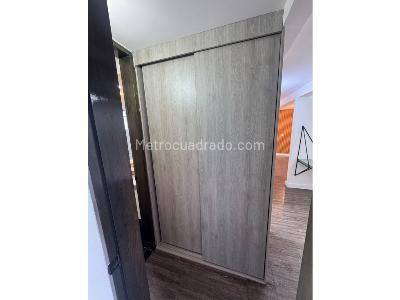 Apartamento en venta en Loma De Los Bernal, Medellín · foto 17 de 17