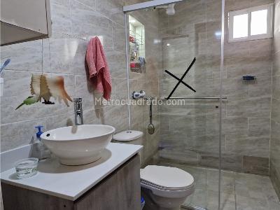 Casa de 5 alcobas en venta en San German, Medellín, 197 m² · foto 14 de 20