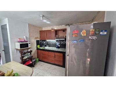 Casa de 4 alcobas en venta en La Pradera, Medellín, 78 m² · foto 3 de 19