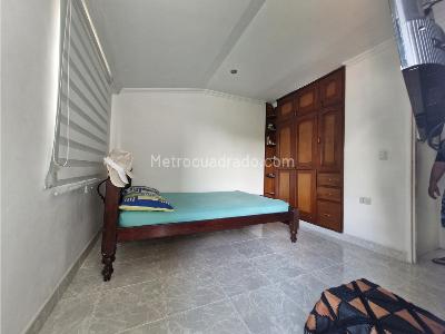 Casa de 5 alcobas en venta en Robledo Parque, Medellín, 86 m² · foto 11 de 20