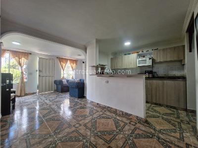 Casa de 5 alcobas en venta en Robledo Parque, Medellín, 86 m² · foto 3 de 20