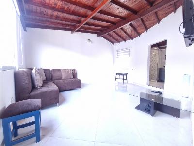 Casa de 5 alcobas en venta en Robledo Parque, Medellín, 86 m² · foto 8 de 20