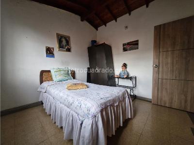 Apartamento de 3 alcobas en venta en Campo Amor, Medellín, 70 m² · foto 11 de 19