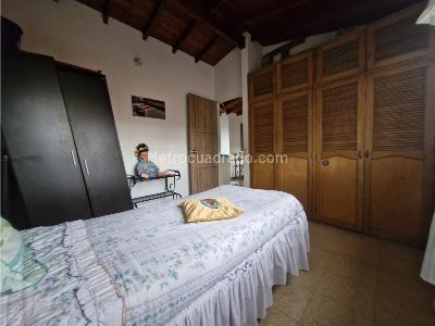 Apartamento de 3 alcobas en venta en Campo Amor, Medellín, 70 m² · foto 12 de 19