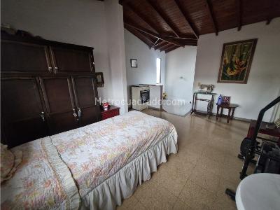 Apartamento de 3 alcobas en venta en Campo Amor, Medellín, 70 m² · foto 13 de 19