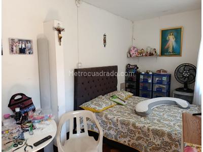 Casa de 5 alcobas en venta en San Javier, Medellín, 293 m² · foto 10 de 19