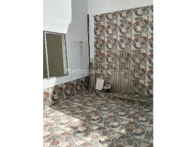 Casa de 4 alcobas en venta en Laureles, Medellín, 250 m² · foto 13 de 17