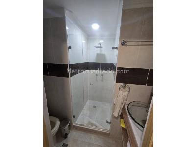Apartamento de 3 alcobas en venta en Laureles, Medellín, 95 m² · foto 8 de 9