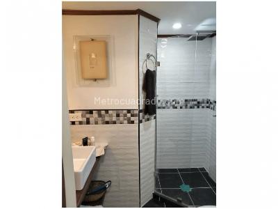 Apartamento de 3 alcobas en venta en La Castellana, Medellín, 122 m² · foto 5 de 11