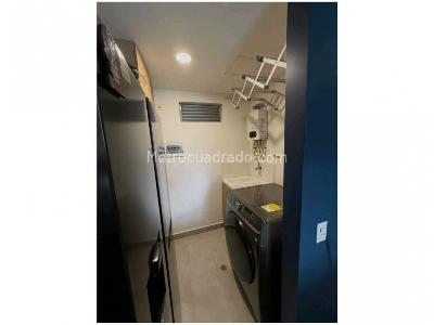 Apartaestudio en venta en Loma De Los Bernal, Medellín, 42 m² · foto 4 de 9