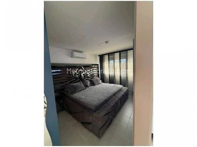 Apartaestudio en venta en Loma De Los Bernal, Medellín, 42 m² · foto 7 de 9