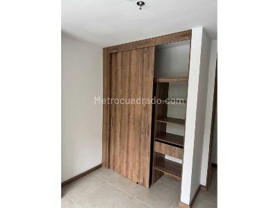 Apartamento en venta en La Cuenca, Envigado · foto 7 de 17
