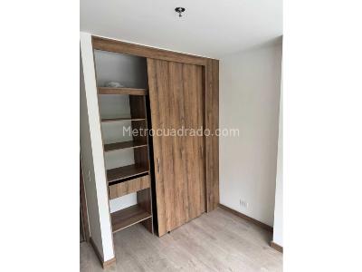 Apartamento en venta en La Cuenca, Envigado · foto 9 de 17
