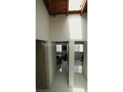 Apartamento de 3 alcobas en venta en Loma Del Indio/Suroriente, Medellín, 90 m² · foto 7 de 17