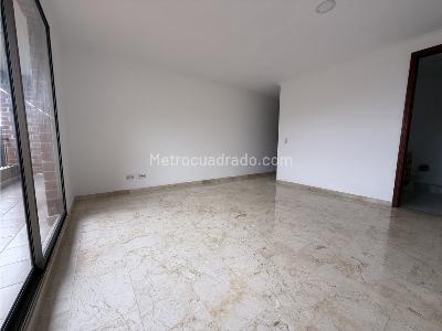 Apartamento de 4 alcobas en venta en El Poblado, Medellín, 131 m² · foto 10 de 19