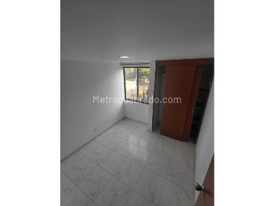 Apartamento de 3 alcobas en venta en Sur America, Itagüí, 76 m² · foto 13 de 14