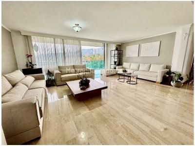 Apartamento de 3 alcobas en venta en La Calera, Medellín, 244 m² · foto 2 de 20