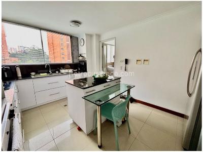 Apartamento de 3 alcobas en venta en La Calera, Medellín, 244 m² · foto 7 de 20