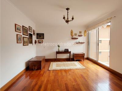 Apartamento de 4 alcobas en venta en La Fontera, Envigado, 222 m² · foto 8 de 15
