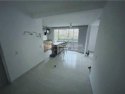 Apartamento de 3 alcobas en venta en San Gabriel, Bello, 55 m² · foto 4 de 16