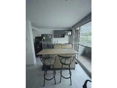 Apartamento de 3 alcobas en venta en San Gabriel, Bello, 55 m² · foto 5 de 16