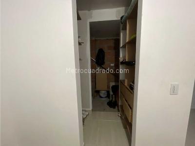 Apartamento de 3 alcobas en venta en San Gabriel, Bello, 55 m² · foto 14 de 16