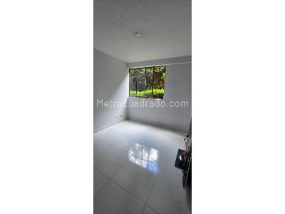 Apartamento en venta en Almeria, Medellín · foto 3 de 9