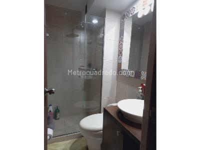 Apartamento en venta en Almeria, Medellín · foto 8 de 9