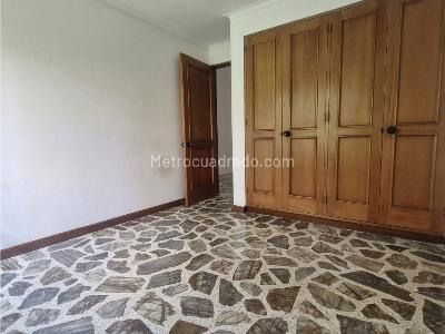 Apartamento de 3 alcobas en venta en Poblado Campestre, Medellín, 140 m² · foto 12 de 20