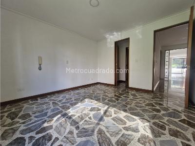Apartamento de 3 alcobas en venta en Poblado Campestre, Medellín, 140 m² · foto 6 de 20