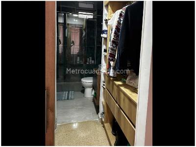 Apartamento de 2 alcobas en venta en La Castellana, Medellín, 81 m² · foto 10 de 11