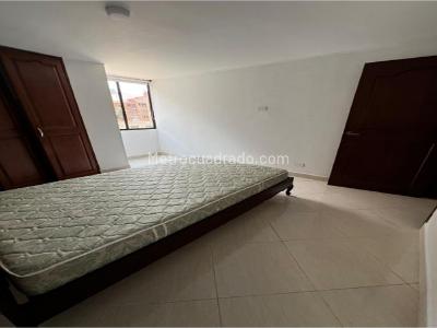 Apartamento de 3 alcobas en venta en Laureles, Medellín, 122 m² · foto 8 de 20