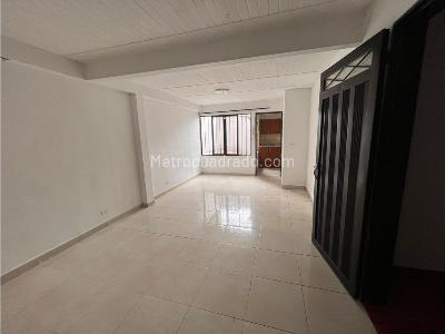 Casa de 3 alcobas en venta en Belen La Nubia, Medellín, 72 m² · foto 17 de 20