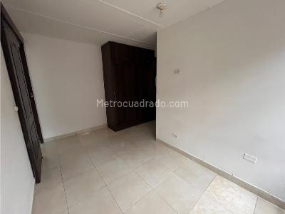 Casa de 3 alcobas en venta en Belen La Nubia, Medellín, 72 m² · foto 18 de 20