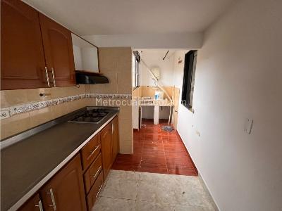 Casa de 3 alcobas en venta en Belen La Nubia, Medellín, 72 m² · foto 2 de 20