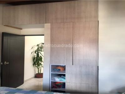 Casa de 3 alcobas en venta en Robledo, Medellín, 59 m² · foto 7 de 20