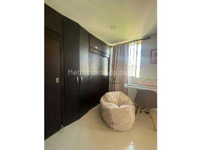 Apartamento en venta en Belen Loma De Los Bernal, Medellín · foto 8 de 13