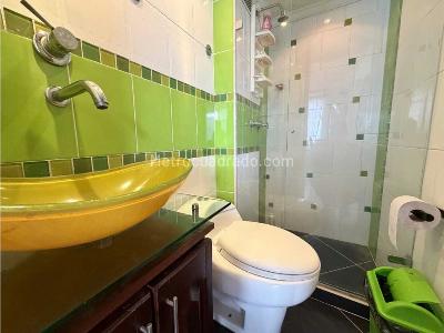 Apartamento de 2 alcobas en venta en Pilarica En La Comuna 7 De Medellin, Medellín, 60 m² · foto 6 de 15