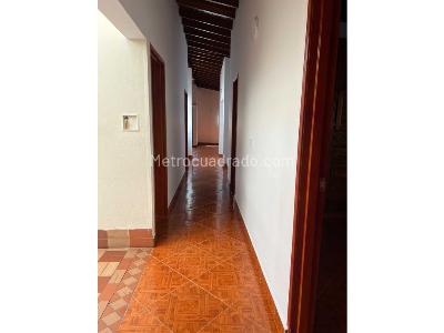 Casa de 5 alcobas en venta en Santa Lucia, Medellín, 125 m² · foto 8 de 17