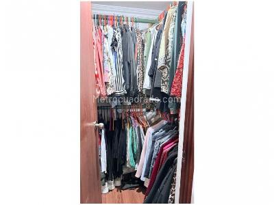 Apartamento en venta en La Almeria, Medellín · foto 11 de 17