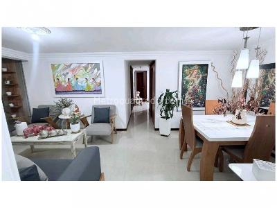 Apartamento en venta en La Almeria, Medellín · foto 2 de 17