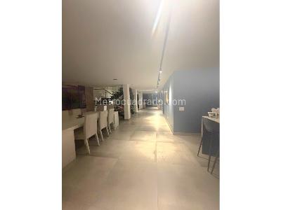 Casa de 5 alcobas en venta en Los Colores, Medellín, 630 m² · foto 5 de 18